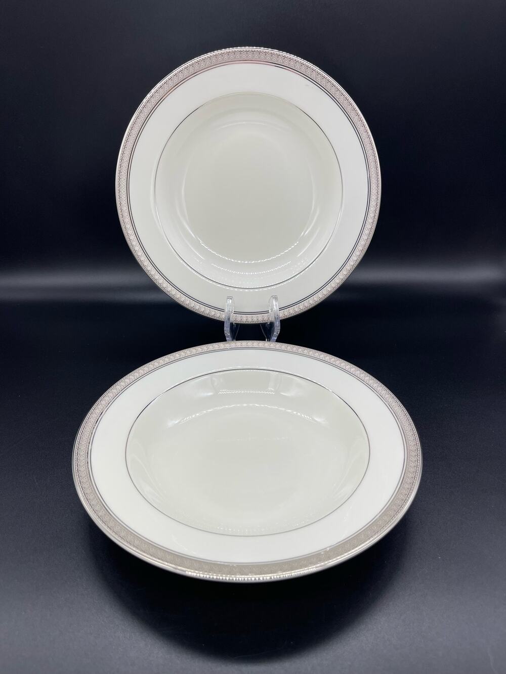 Mikasa Palatial Platinum Set of 2 Soup / Salad Bowls 8.5"